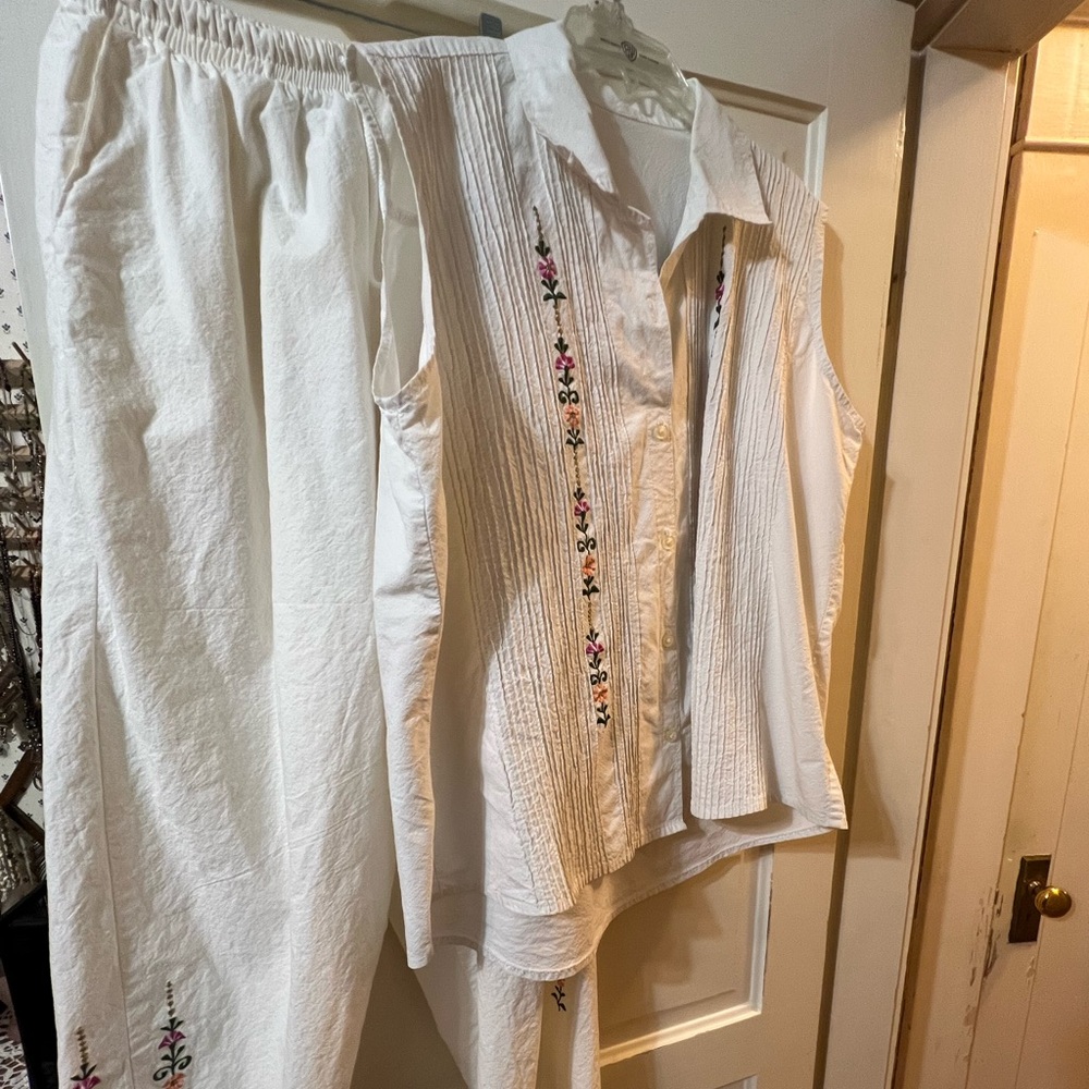 White Embroidered Two-Piece Set